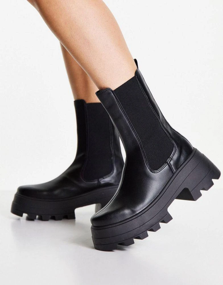 ASOS ASOS DESIGN Ada chunky chelsea boots in black 4