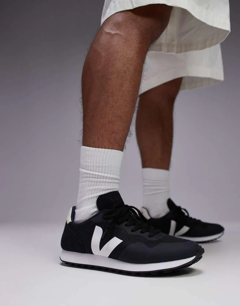 Veja VEJA SDU trainer in black white b mesh 5