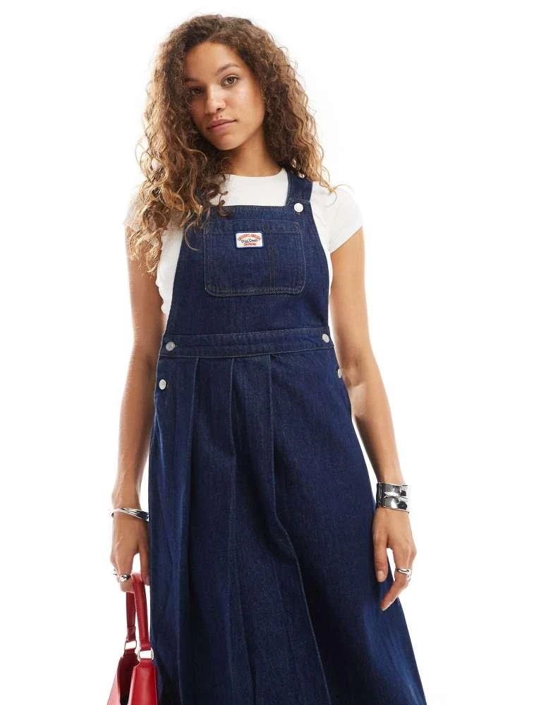 Urban Revivo Urban Revivo denim pinafore dress in indigo blue 4