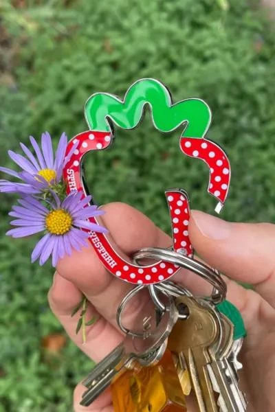 Strawberry Western Strawberry Western Strawberry Carabiner 3