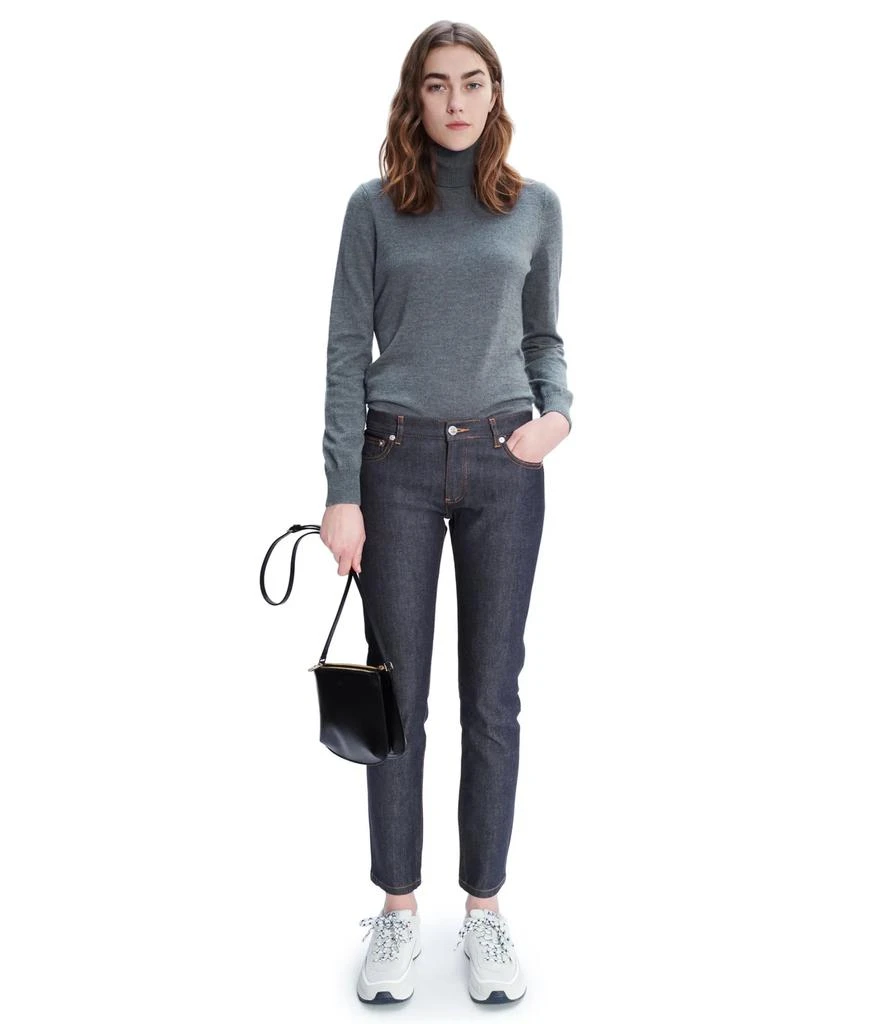 A.P.C. Jean Etroit Court 2