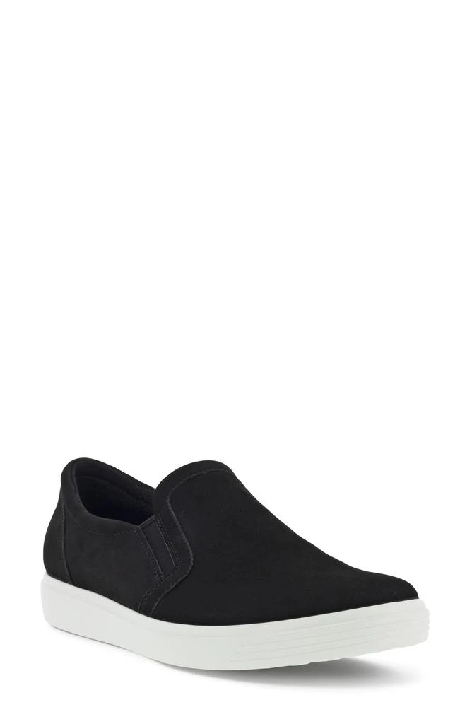 ECCO Soft Classic Slip-On Sneaker 1