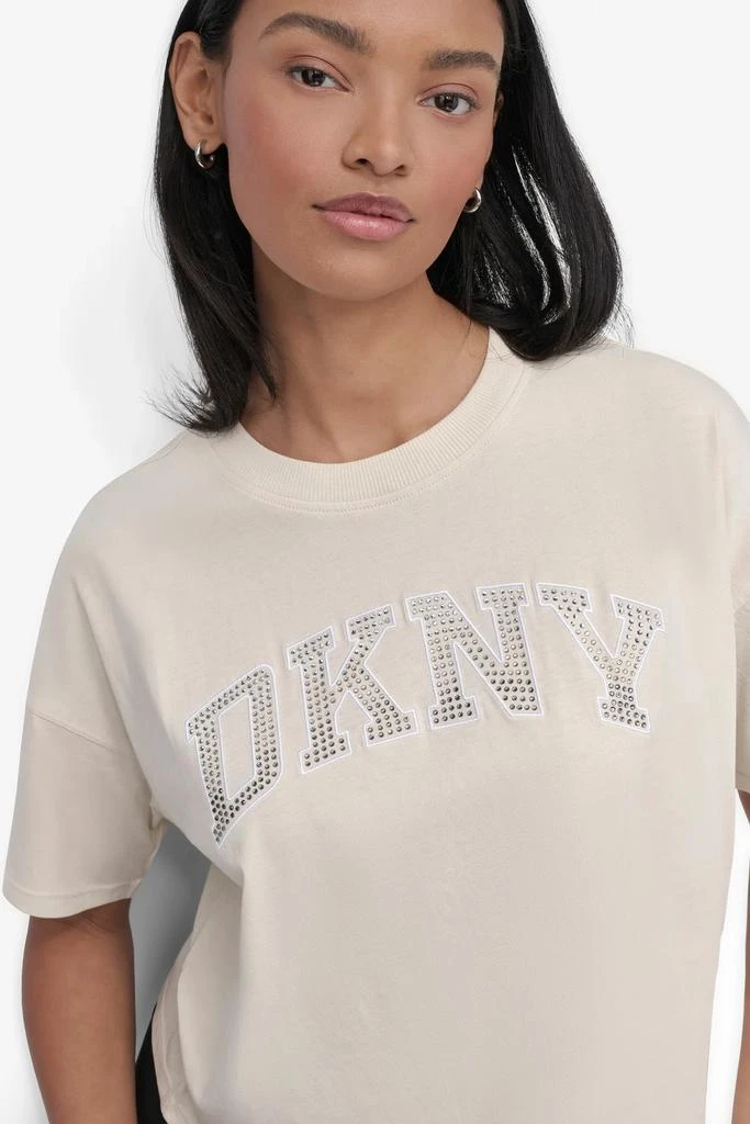 DKNY CROPPED OMBRÉ CRYSTAL LOGO TEE 4