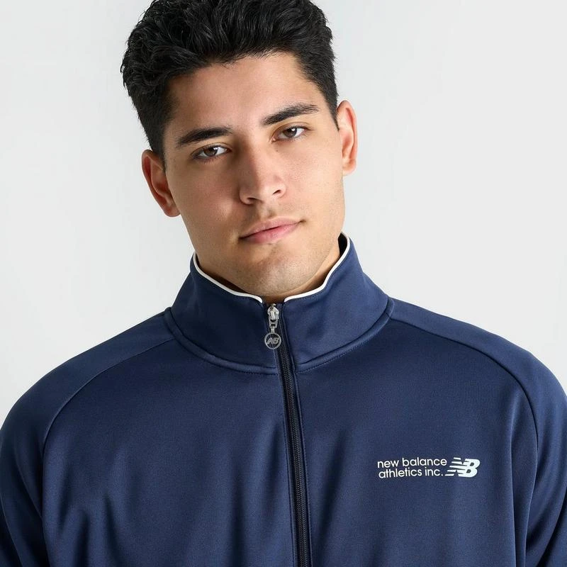 New Balance Men
s New Balance Apres Track Top 5