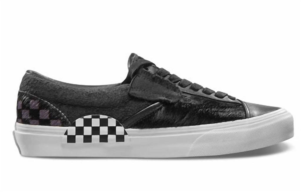 Vans Men's Slip-On Cap Lx Slip-On Shoe In Black/white