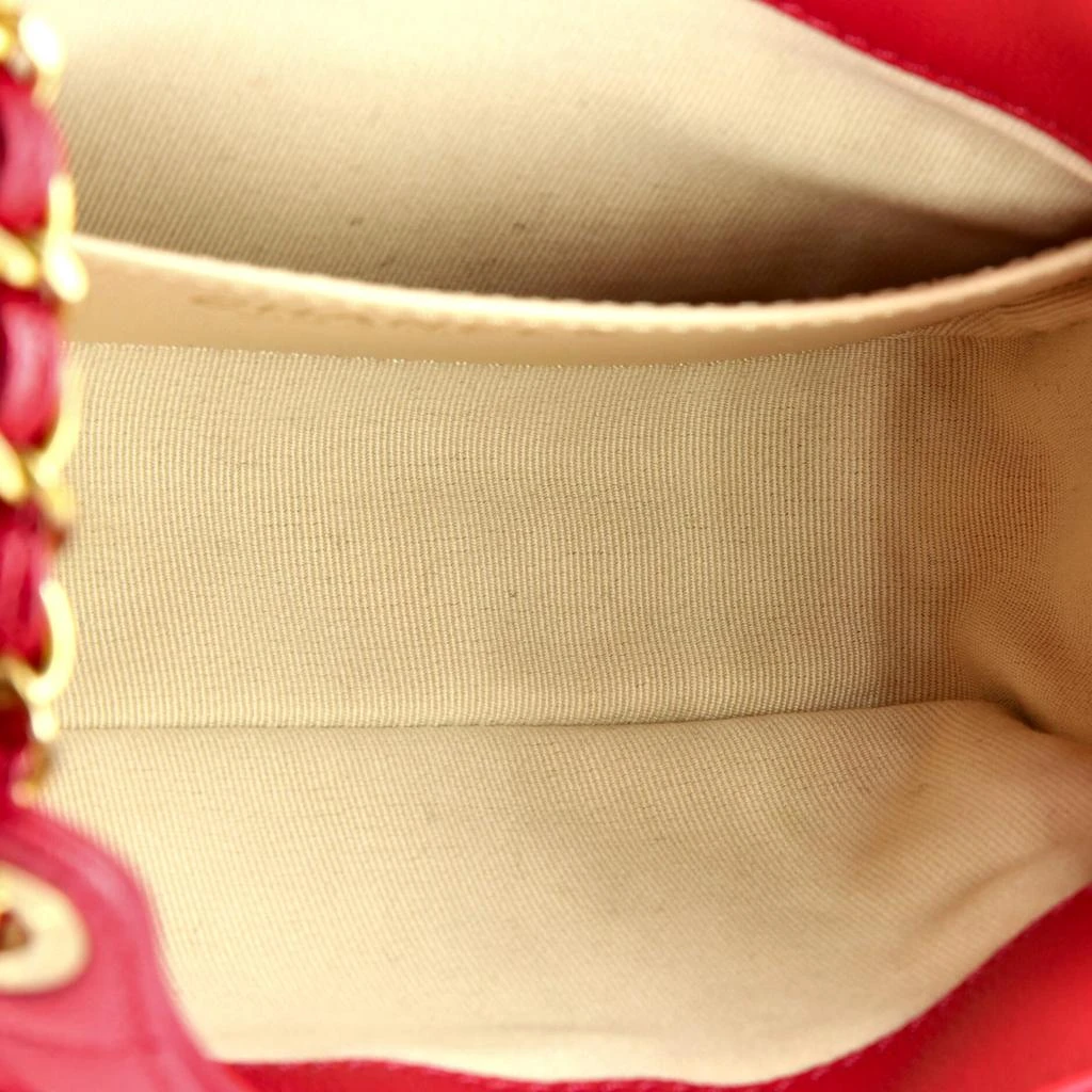 Chanel Wavy CC Hobo Quilted Caviar Small 6