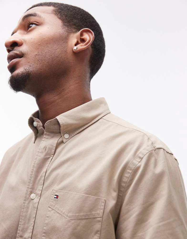 Tommy Hilfiger Tommy Hilfiger twill solid shirt in beige 1