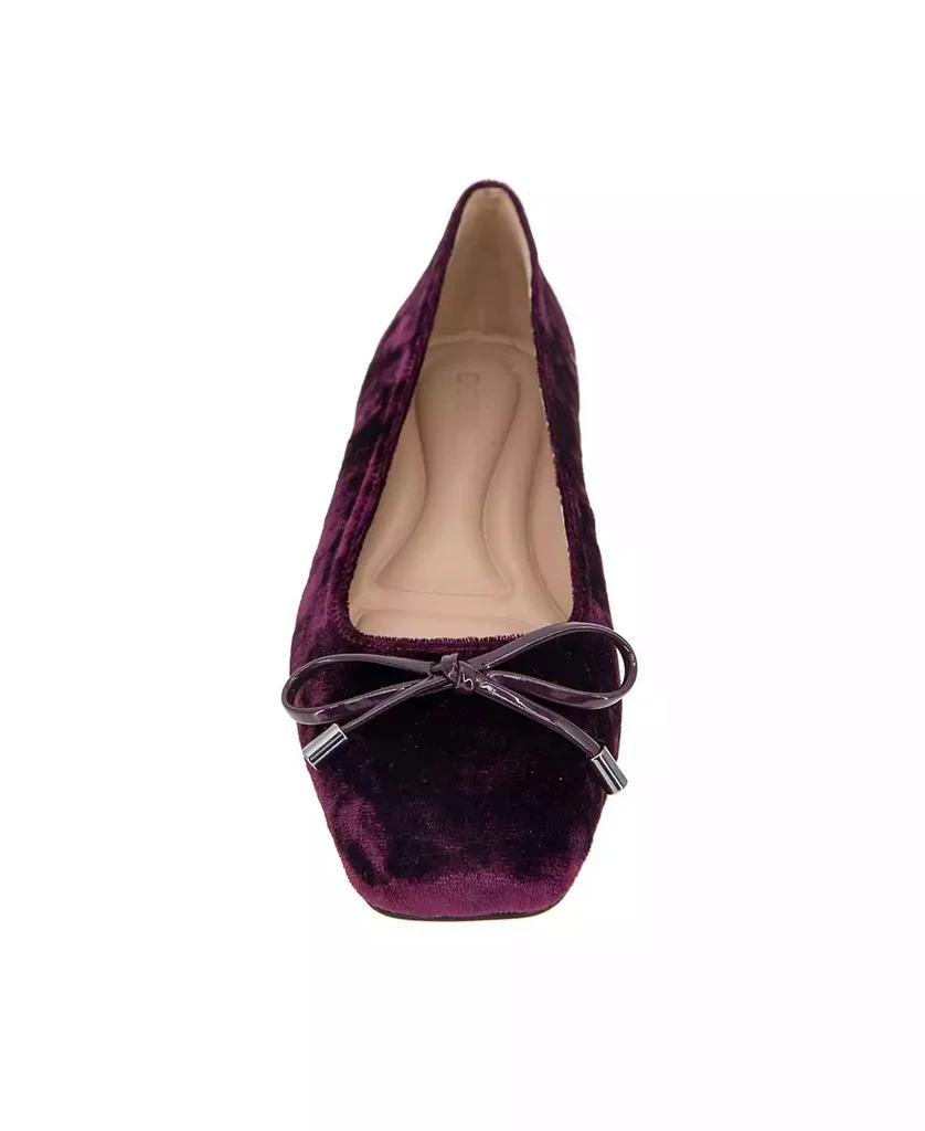 BCBG Women's Hartly Square Toe Bow Ballet Flats 7