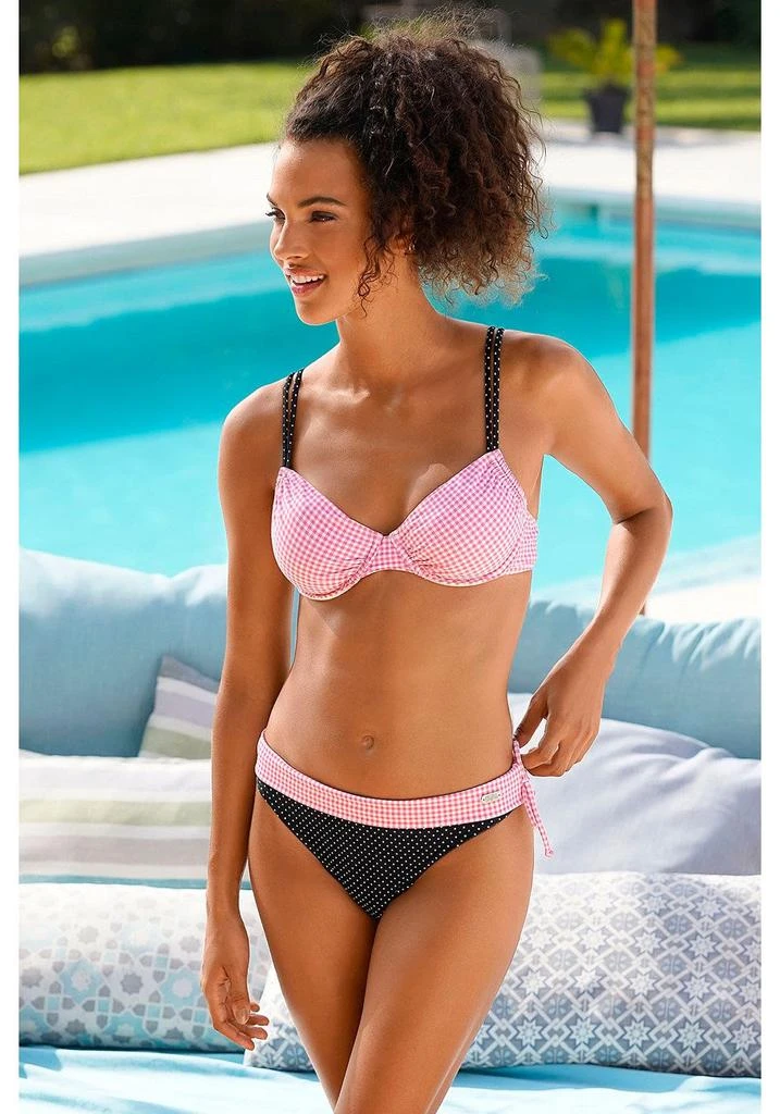 LASCANA Women's Gingham Underwire Bikini Top 1