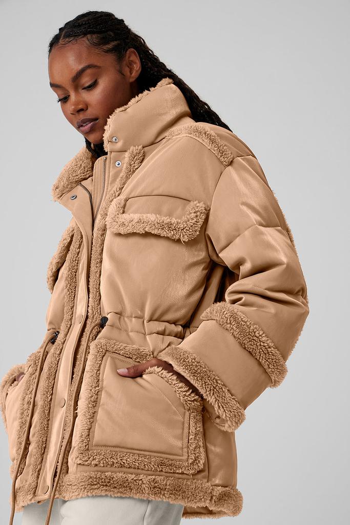 Alo Ice Breaker Puffer Jacket - Toasted Almond - Coats - Free