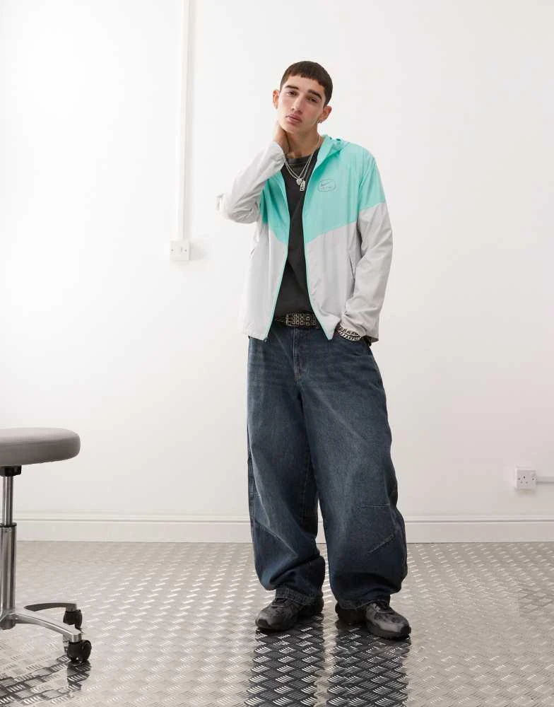 NIKE Nike Air run jacket in grey and turquoise 3