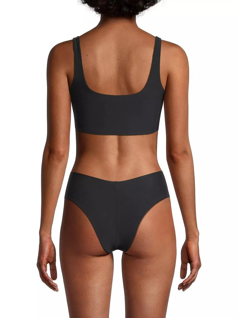 Sara Cristina Concha Angular Bikini Top 5