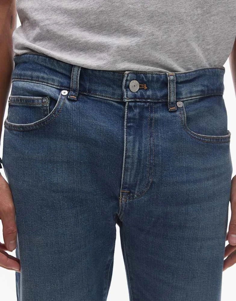 Lacoste Lacoste straight leg denim jeans in lightwash blue 5