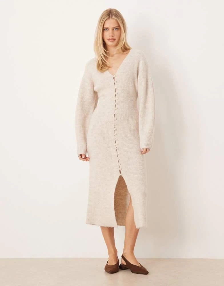 GINA TRICOT Gina Tricot long sleeve shaped knitted midi dress in oat beige  melange - Dresses & Skirts - Compare Prices from 7+ Stores - Free Shipping  - BeyondStyle