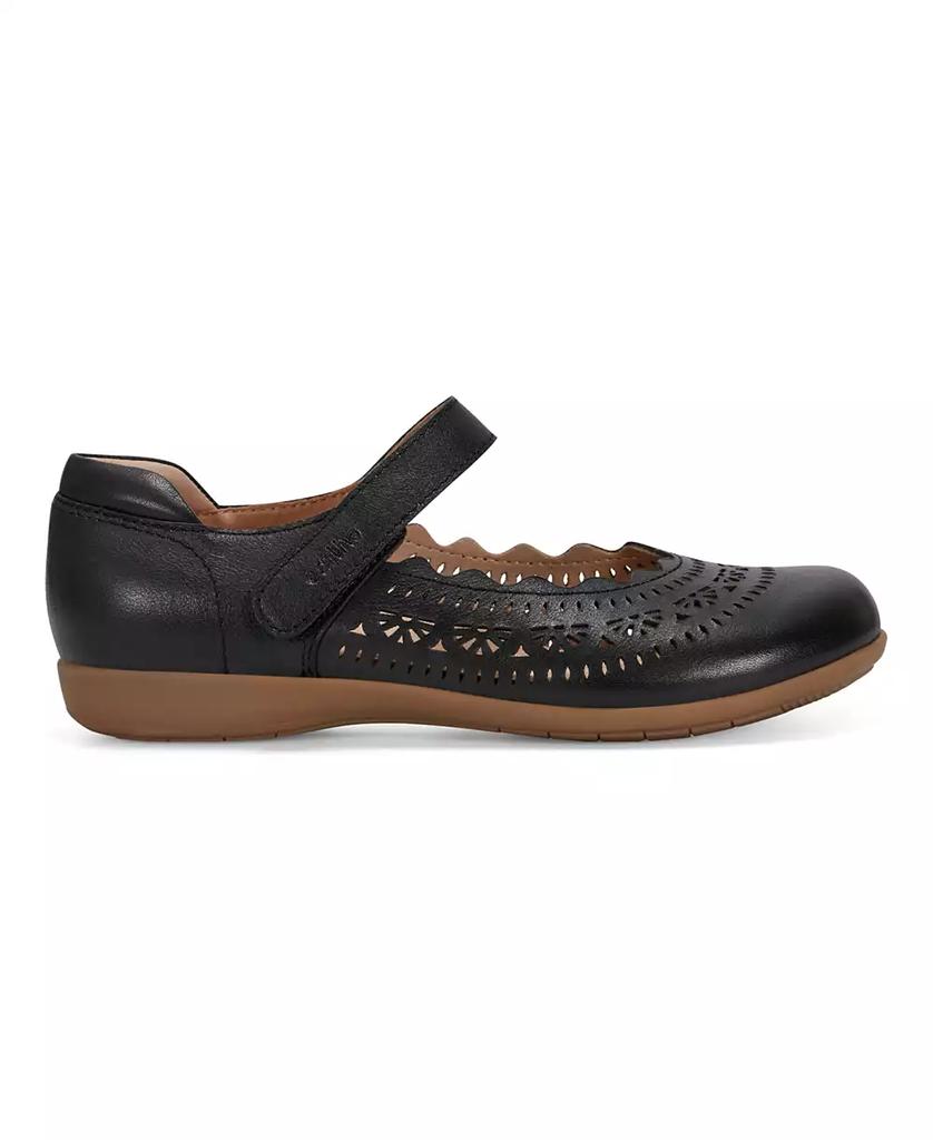 Earth Women's Brady Mary Jane Round Toe Flats