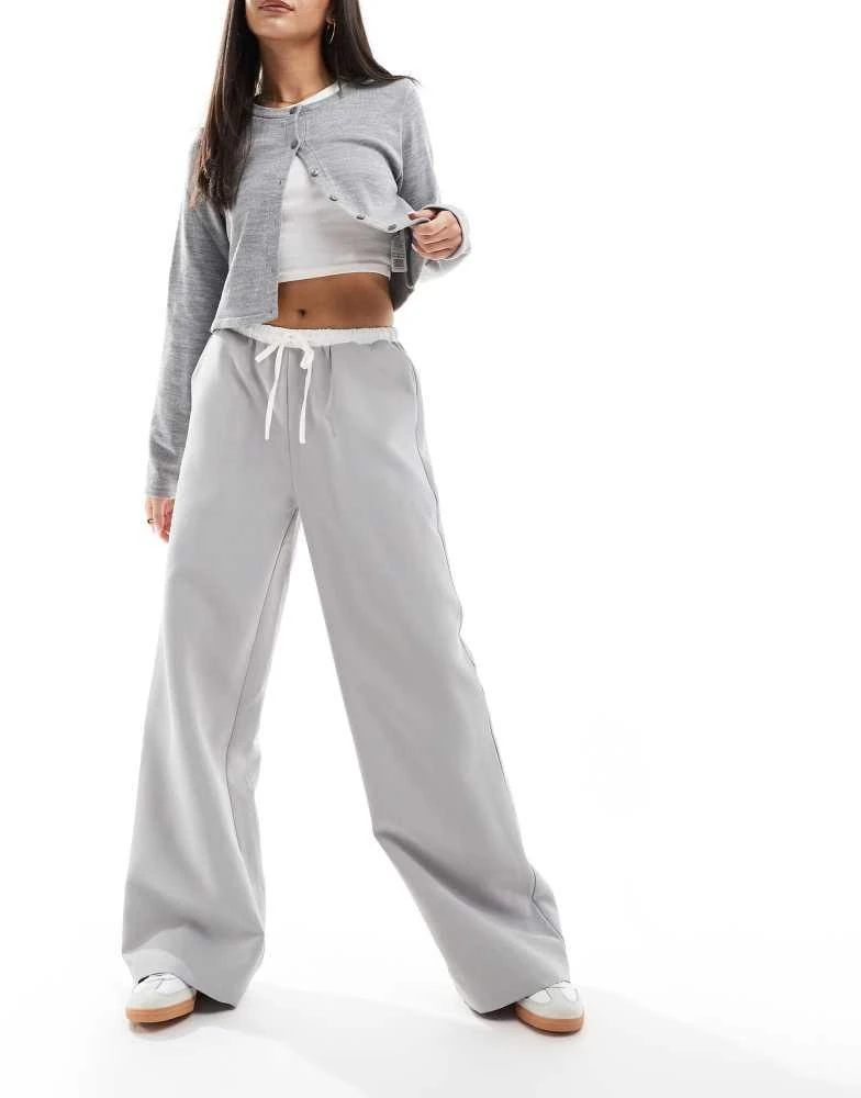 Kaiia Kaiia drawstring contrast waist wide leg trousers in grey 1