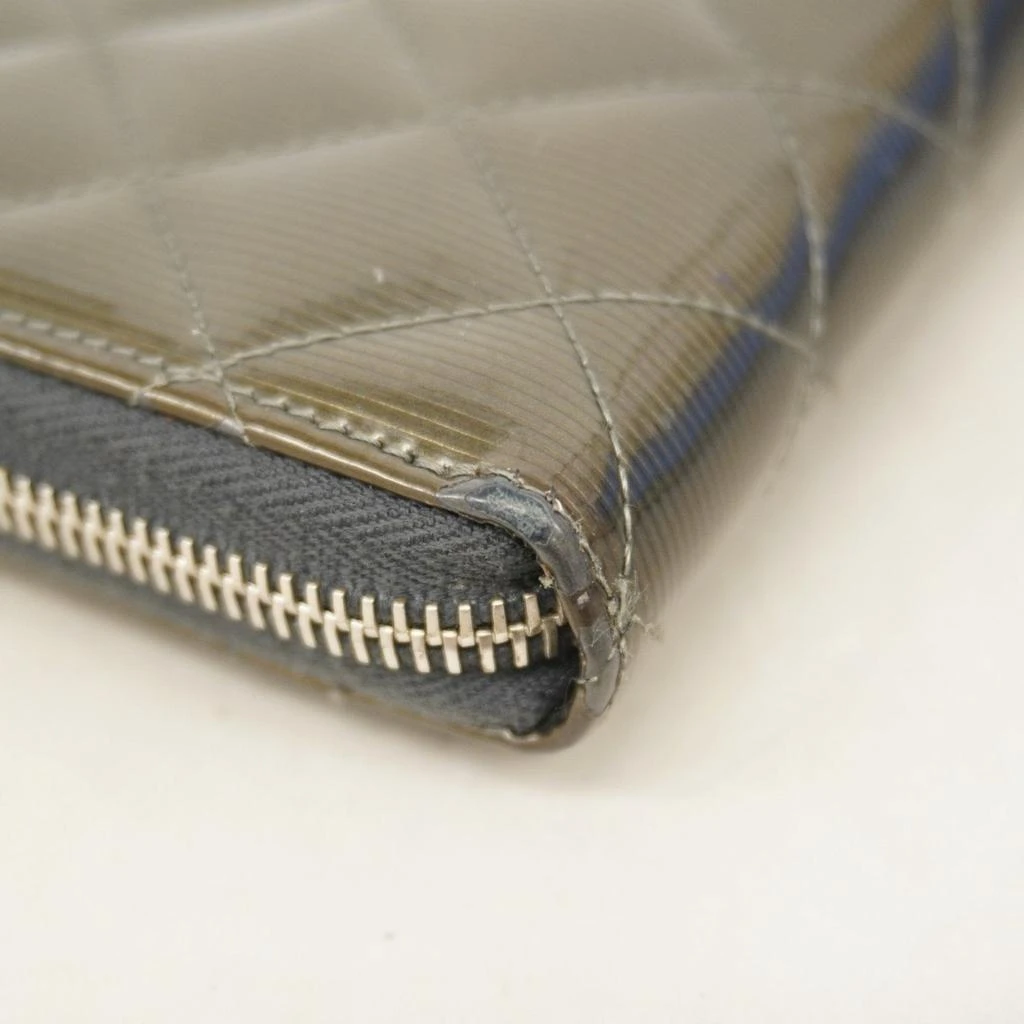 Chanel Patent Leather Long Wallet (Bi-Fold) (Pre-Owned) 5