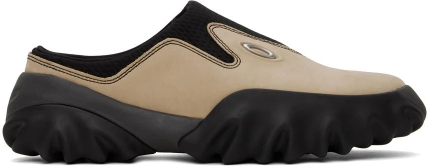 Oakley Factory Team Beige & Black Chop Saw Slip-On Loafers 1
