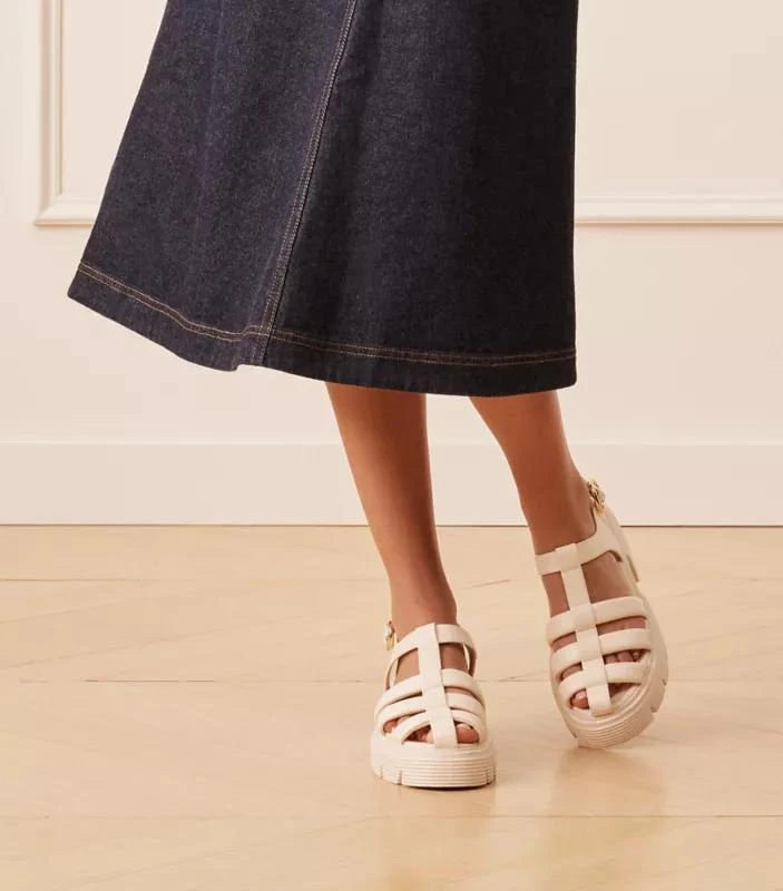 Stuart Weitzman NOLITA FISHERMAN SANDAL 5