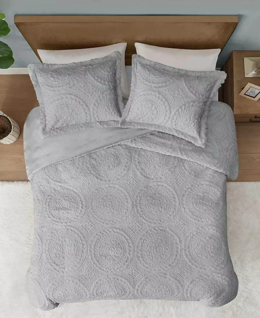 Macy's Arya Embroidered Medallion Faux Fur 3-Pc. Comforter Set 21