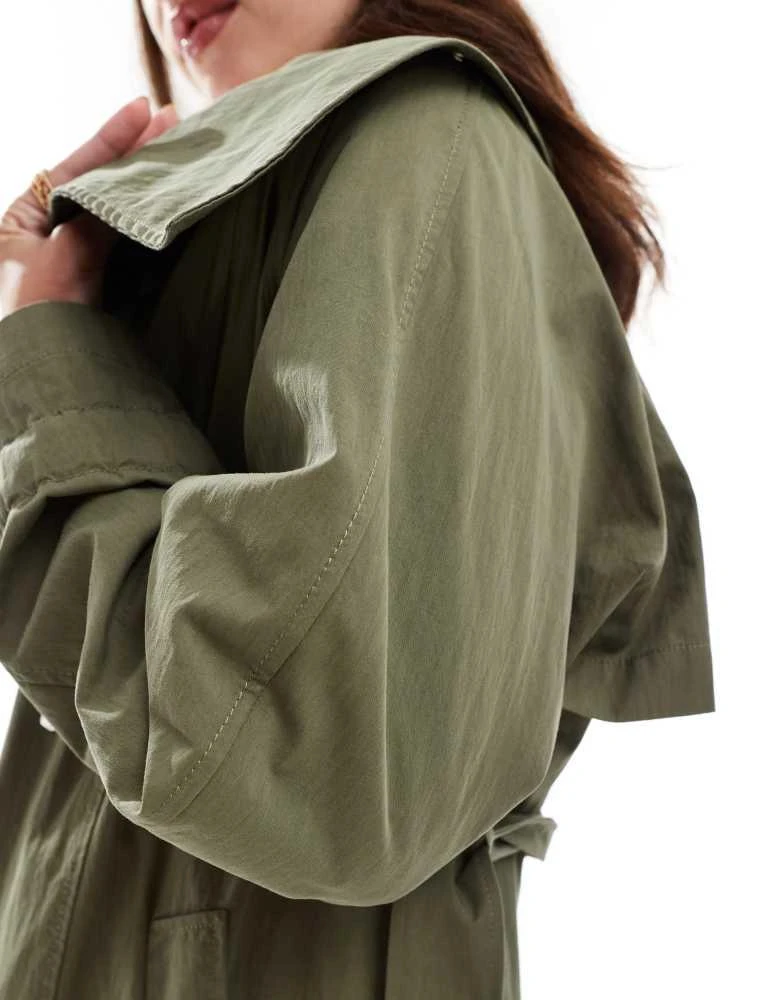 Stradivarius Stradivarius premium trench coat in khaki 4
