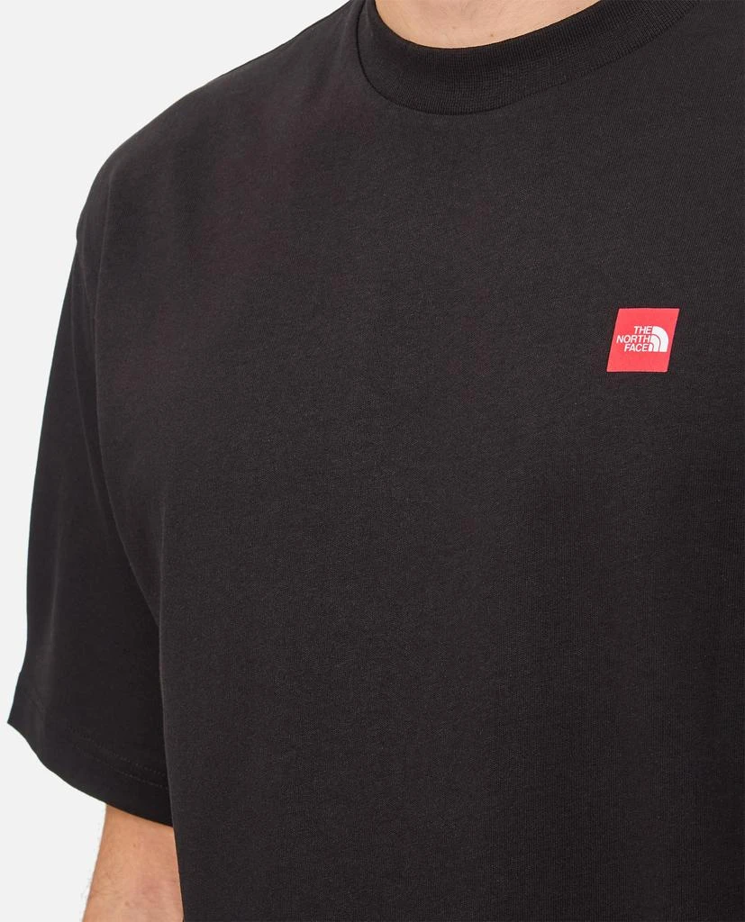 The North Face T-shirt 2