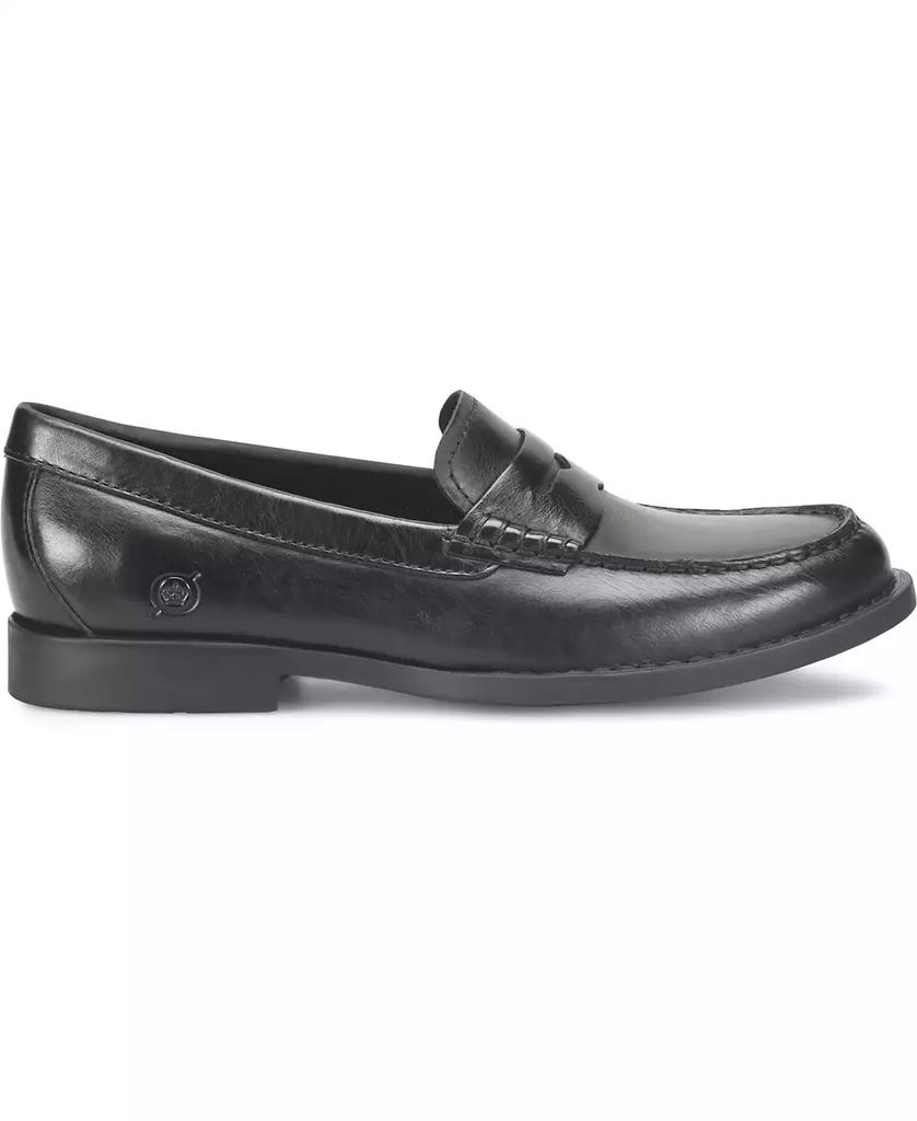 b.o.c. Women's Macie Round Toe Loafer