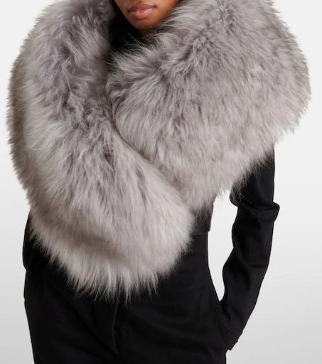 Alaïa Shearling scarf 2