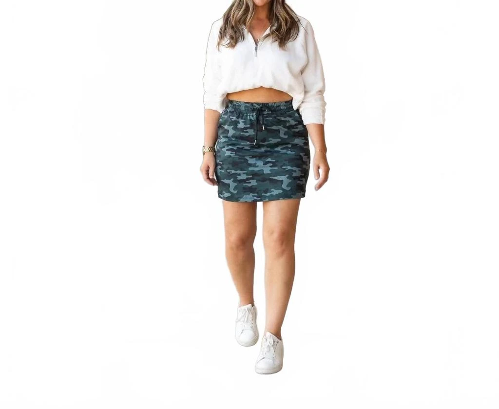 Julia Rose Kai Camo Jogger Mini Skirt In Blue