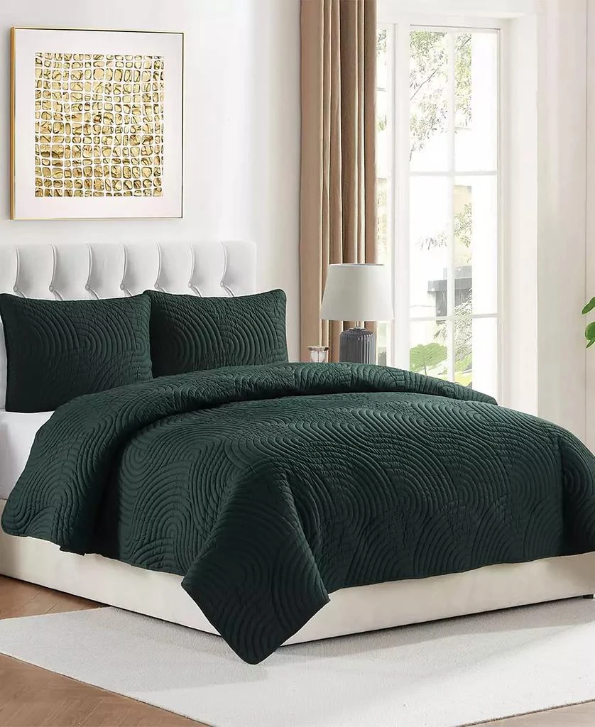 VCNY Home Sands 3-Piece Curved Quilt Set 2