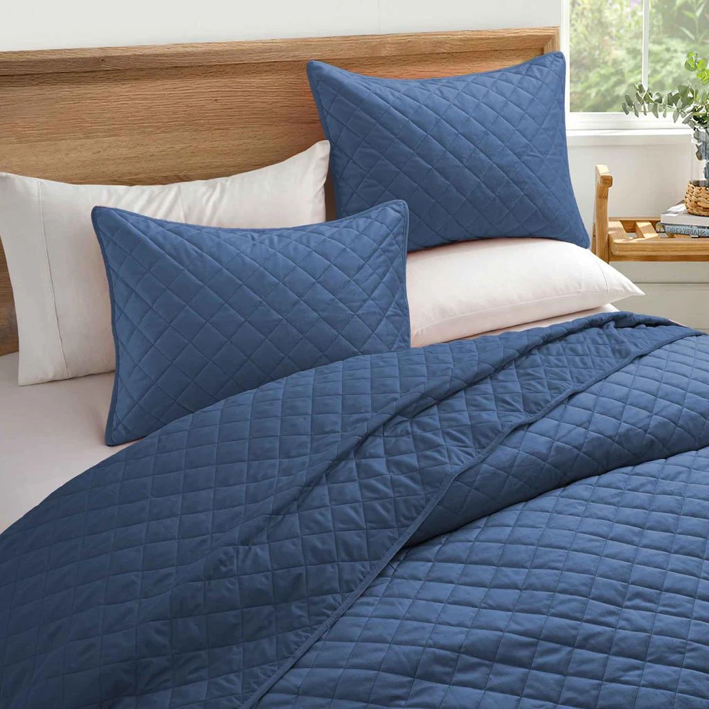 Puredown Peace Nest 3-Piece Premium Lightweight Velvet Plush Quilt Sets Bedspread Coverlet Sets 2