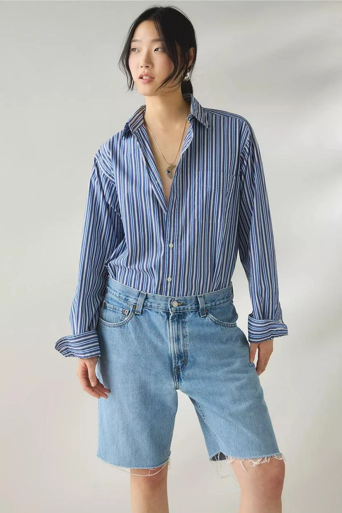 Levi
s ReMADE By UO Levi’s® Longline Denim Jort 4