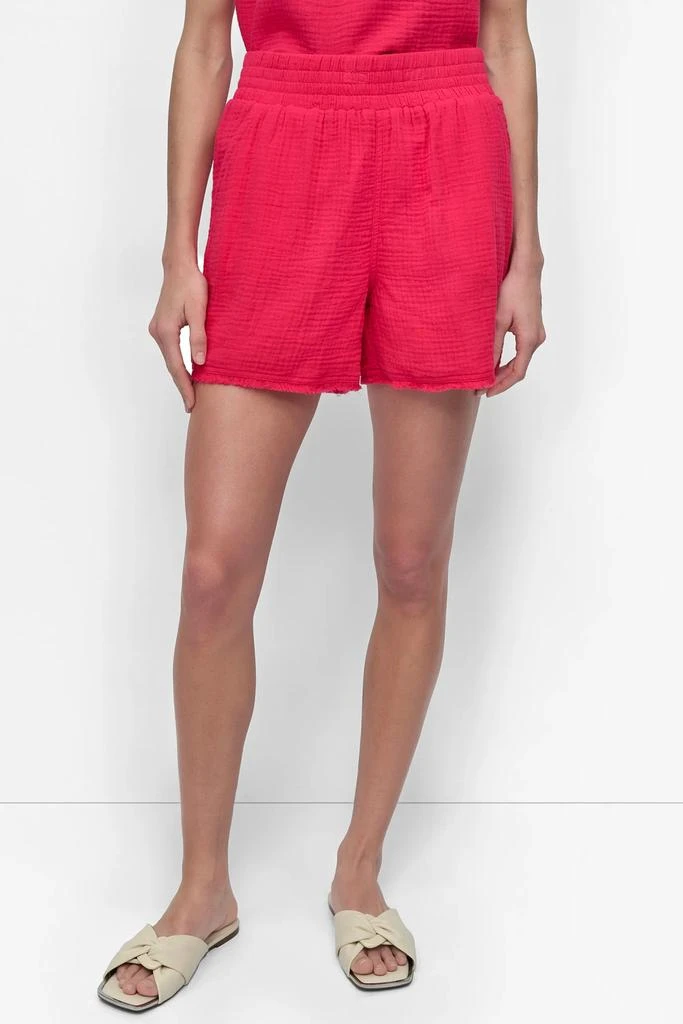 DKNY HIGH-RISE FRAYED SHORTS 1