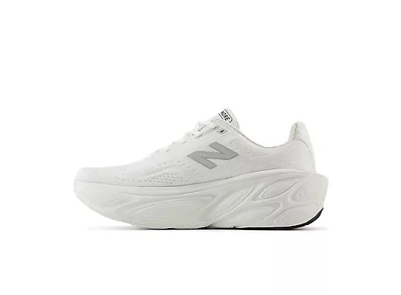 New Balance Fresh Foam X More v5 3