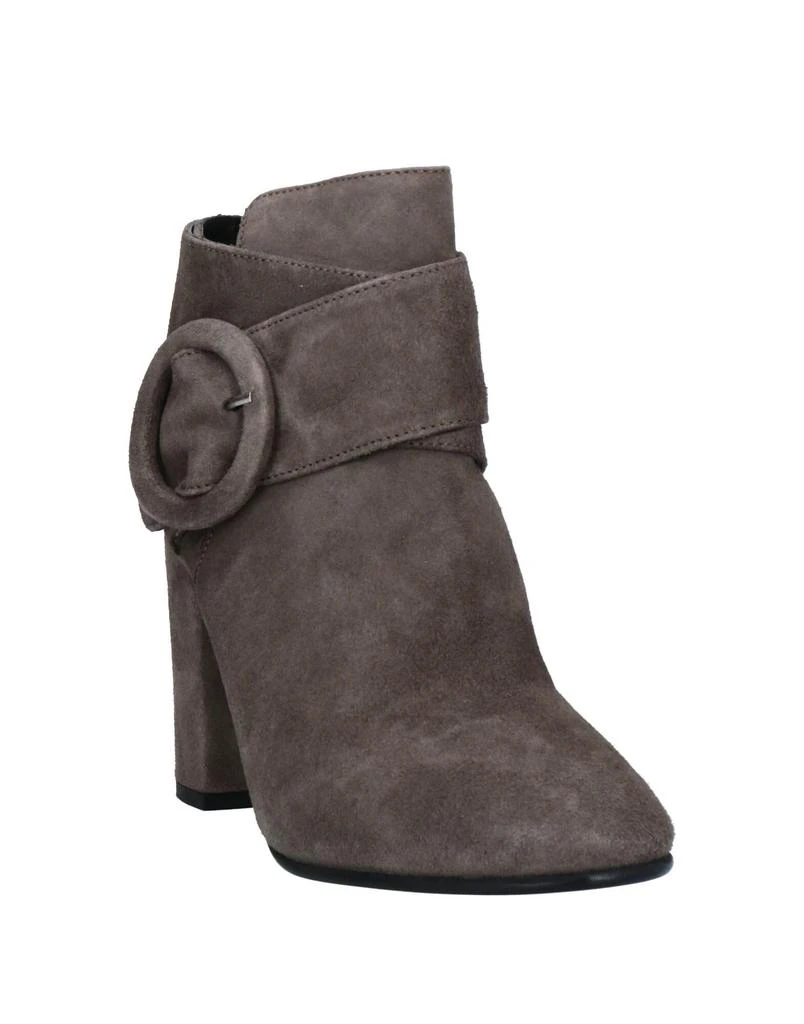 BRAWN'S Ankle boot 2