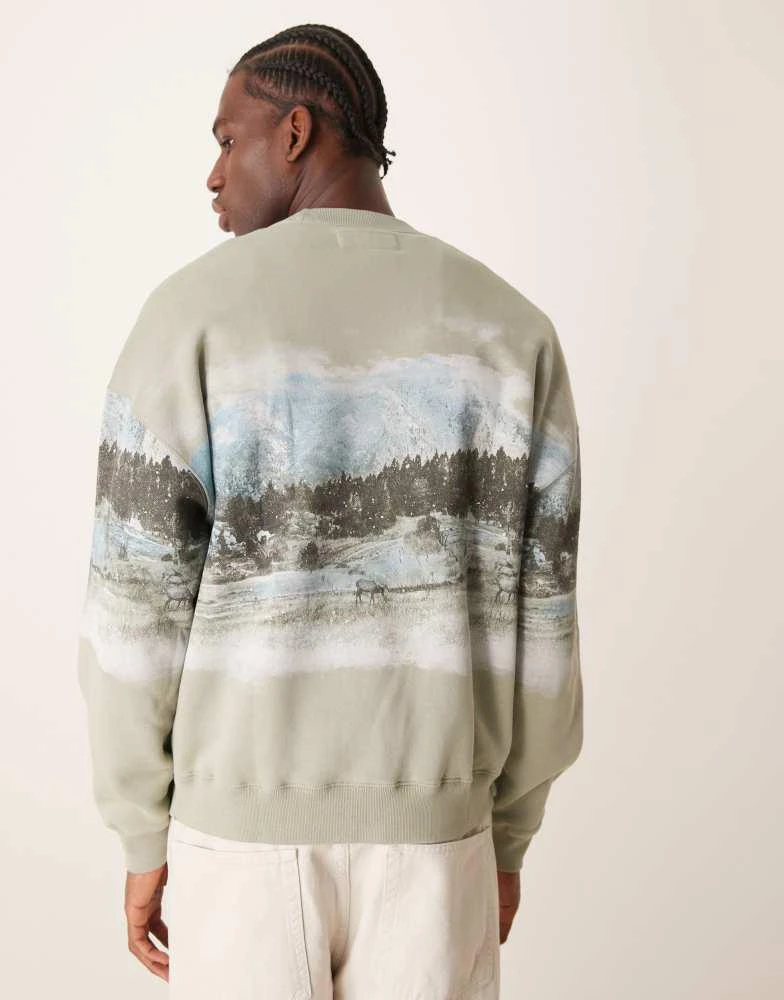Abercrombie & Fitch Abercrombie & Fitch National Parks Yellowstone print sweatshirt in light green 3