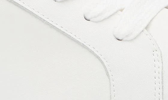 Kate Spade adora sneaker 7