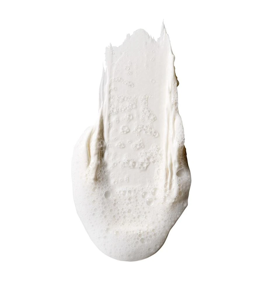 MAC Hyper Real Fresh Canvas Cream-To-Foam Cleanser (125ml) 2