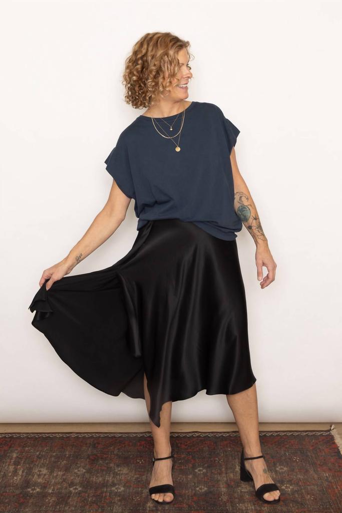 6397 6397 - Handkerchief Skirt