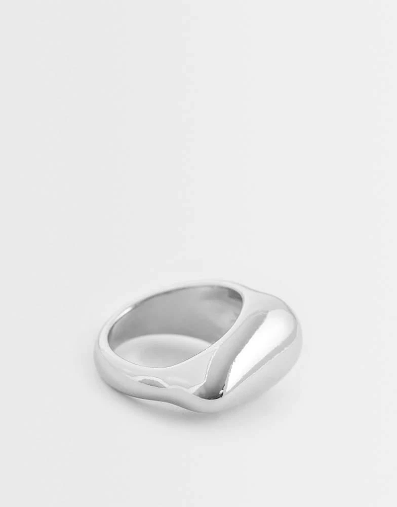 ASOS ASOS DESIGN ring with round shape design in silver tone
