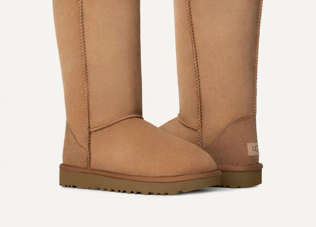 UGG Ugg - Women
s Classic Tall Sheepskin Boots
