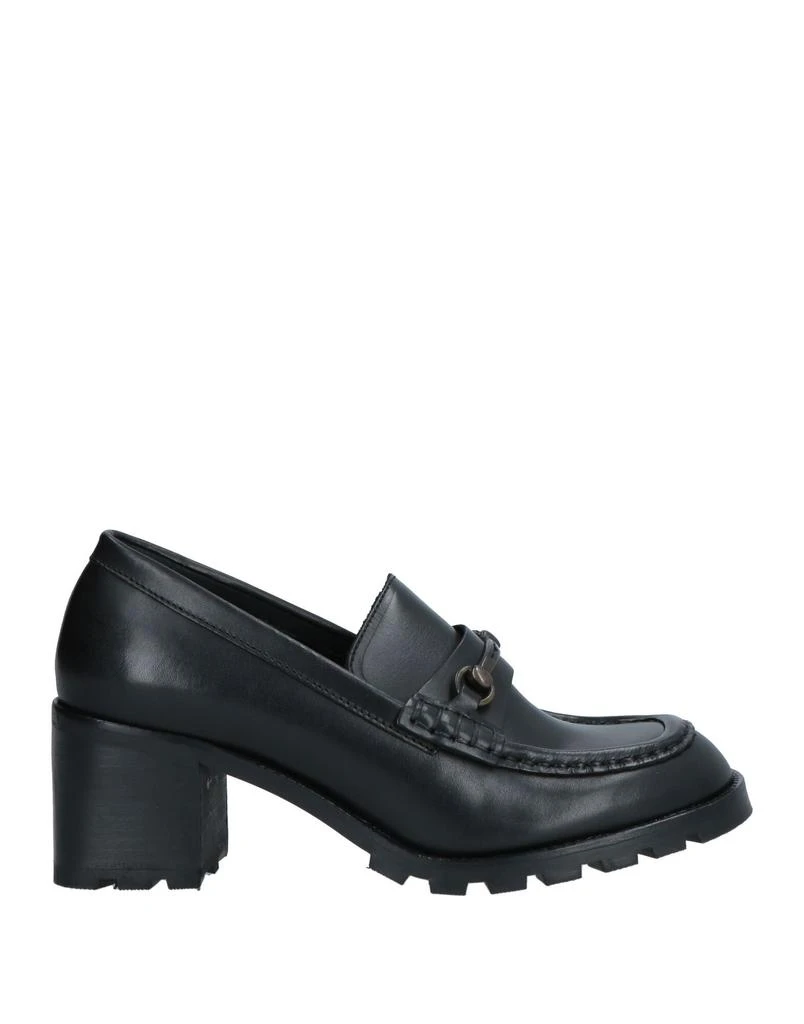 G.H. Bass Loafers 1