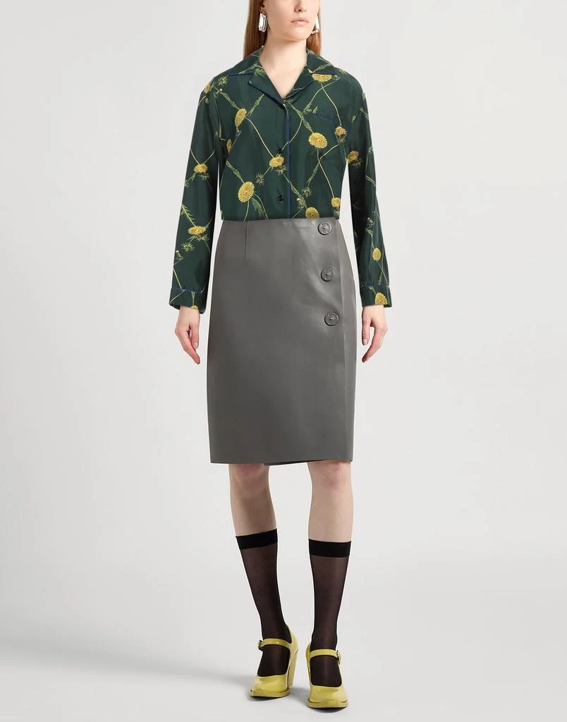 Burberry Floral shirts
blouses 2