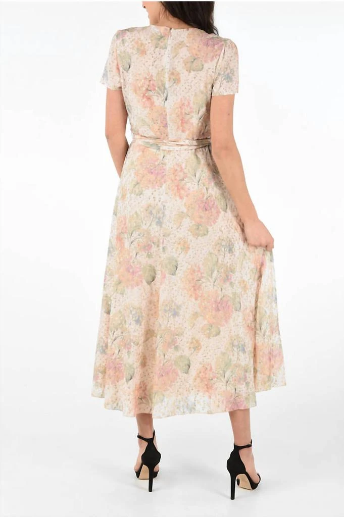 Shop Red Valentino - Floral Printed Maxi Dress on Sale at BeyondStyle Get 30% Off Red Valentino - Floral Printed Maxi Dress with Limited-Time Flash Deals, Exclusive Discounts, and Special Offers. Shop Red Valentino - Floral Printed Maxi Dress on Sale at BeyondStyle Get 30% Off Red Valentino - Floral Printed Maxi Dress with Limited-Time Flash Deals, Exclusive Discounts, and Special Offers.