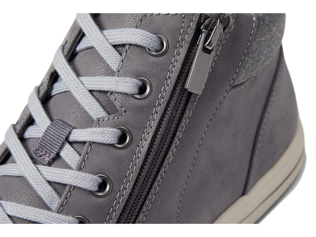 Clarks Breeze Glide 6