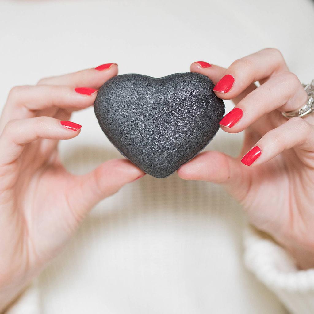 One Love Organics The Cleansing Sponge Bamboo Charcoal Heart
