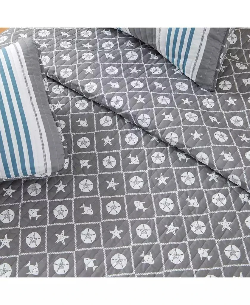 Linery 
Co Coastal Microfiber Quilt Set With Shams 3