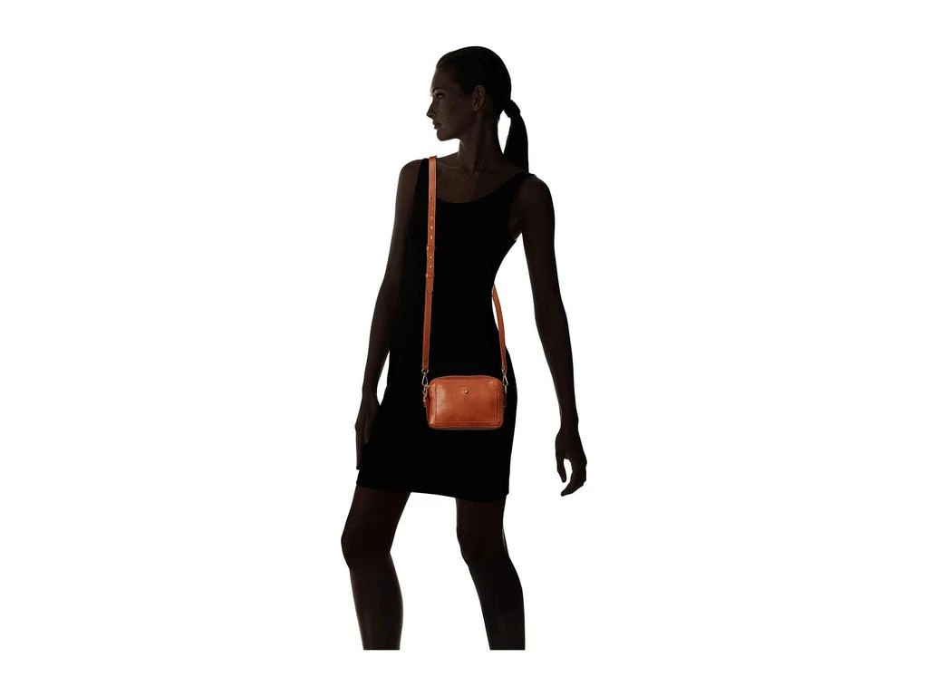 Madewell The Transport Camera Bag 7