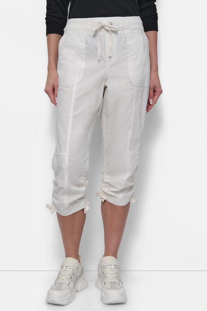 DKNY HIGH-RISE SHIRRED UTILITY CAPRI PANT