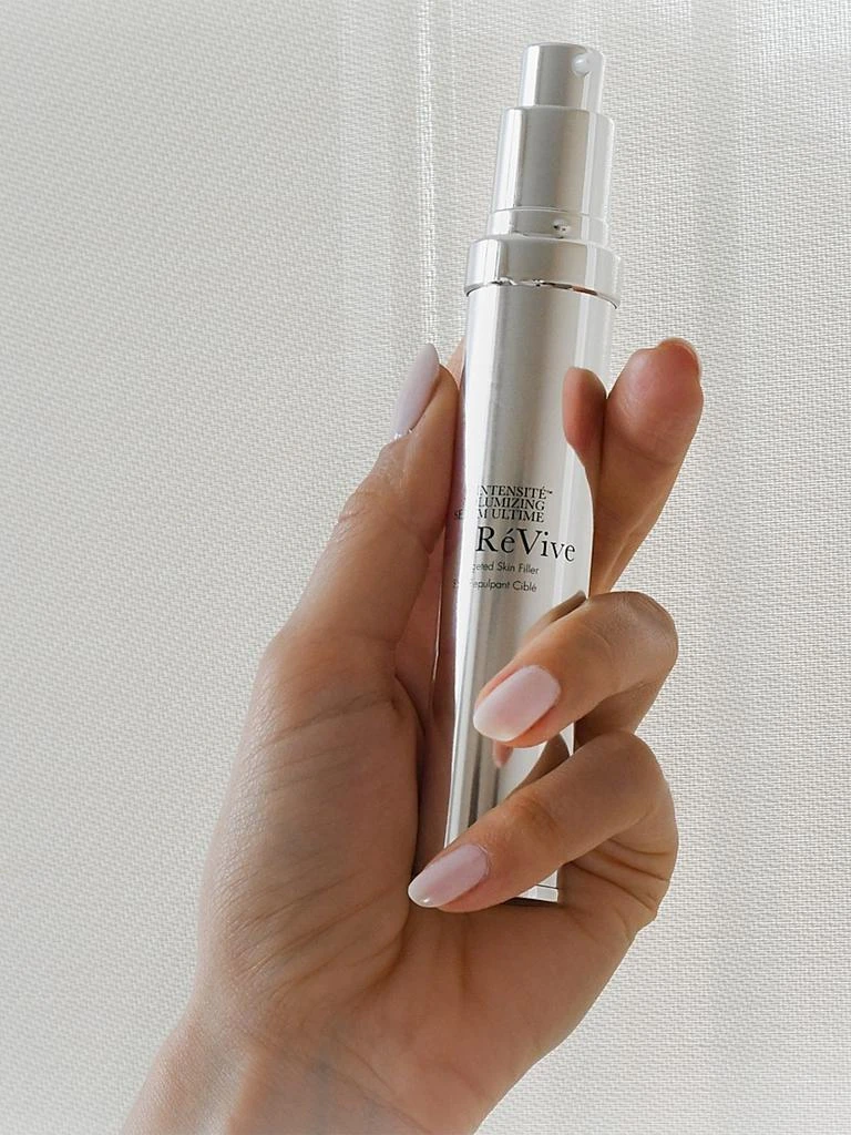 Revive Intensité Volumizing Serum Ultime Targeted Skin Filler 5
